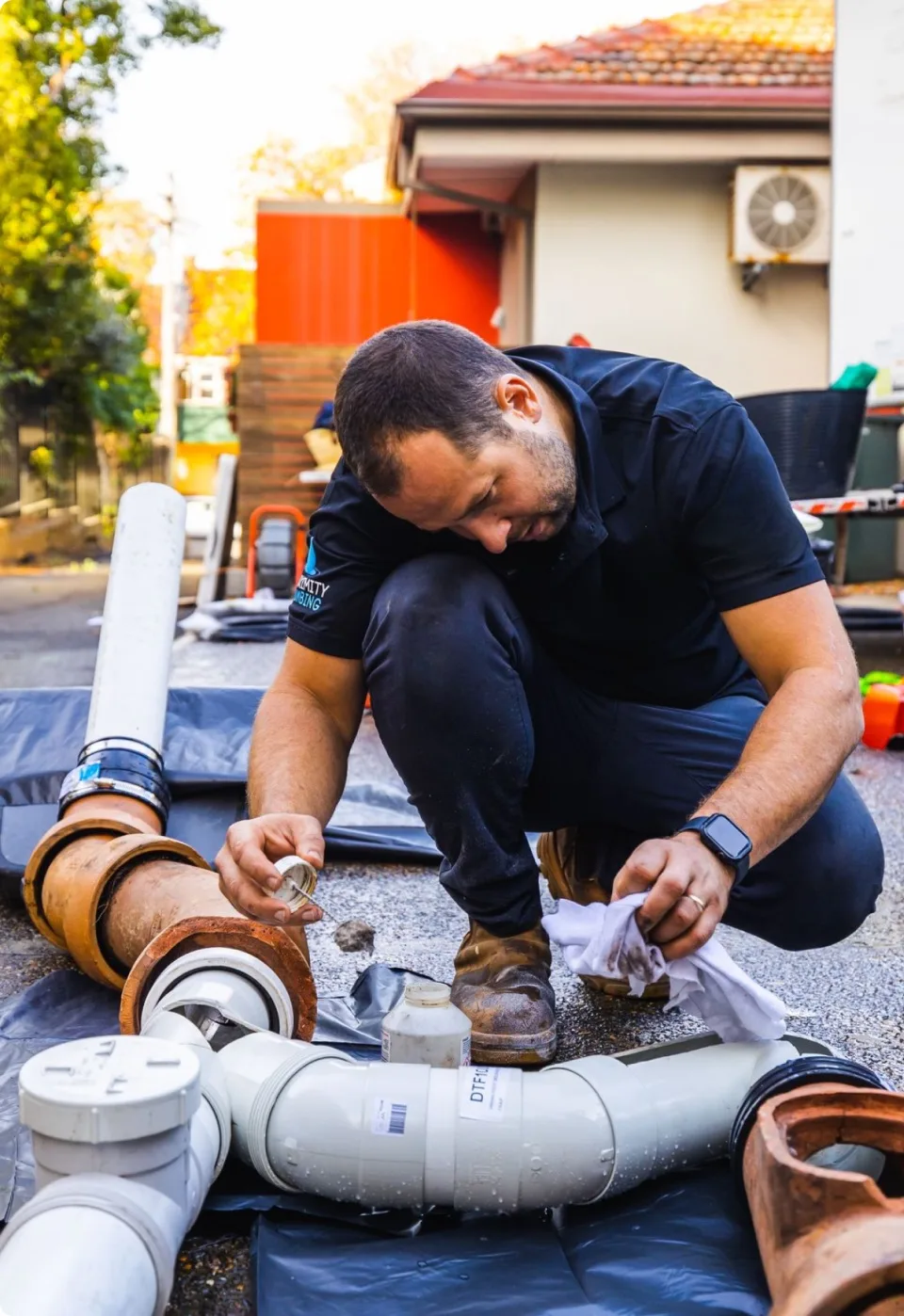 Assembling pipe fittings before installation
